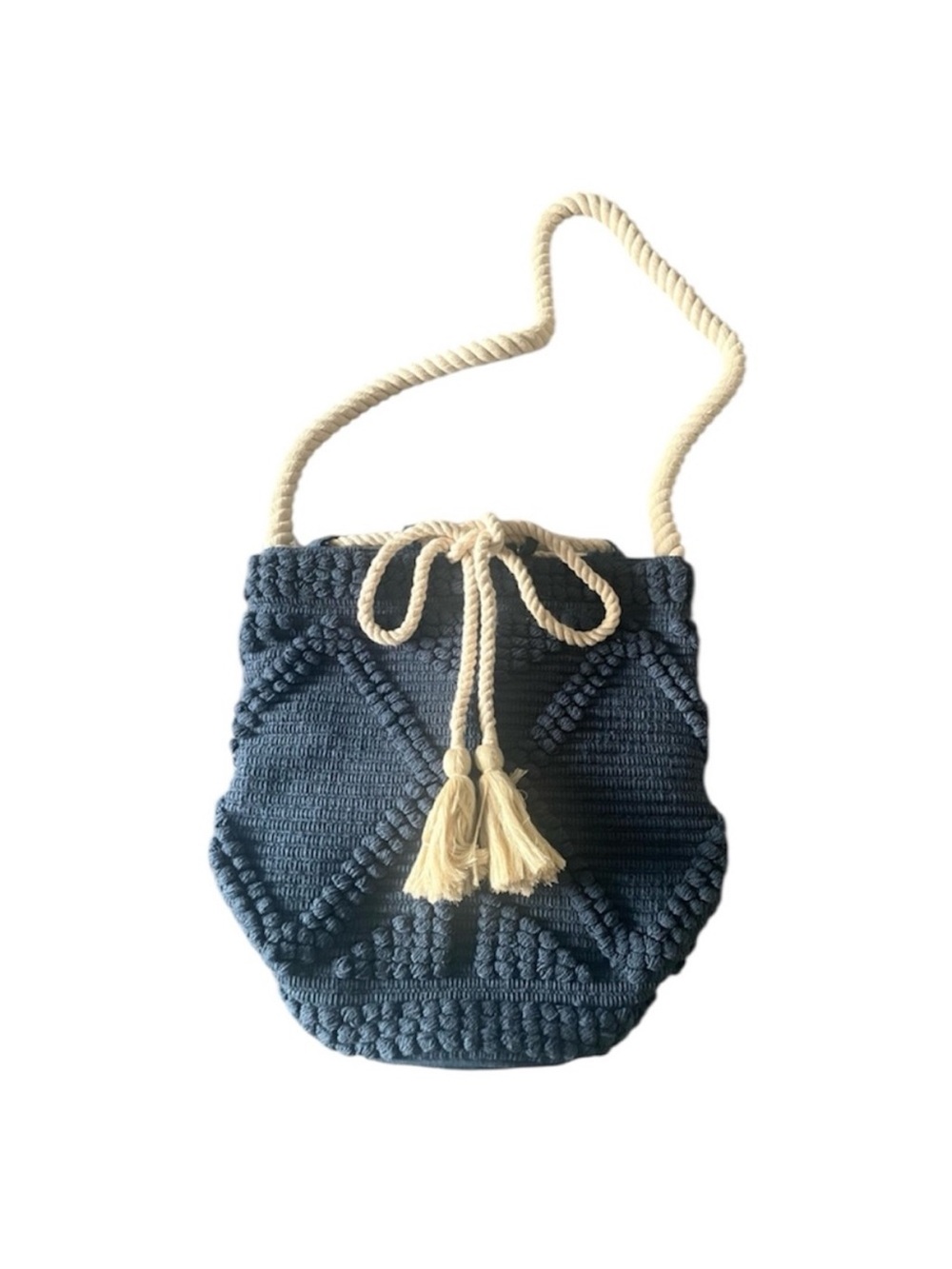 DO EVERYTHING IN LOVE Boho Macrame Bucket Shoulder Bag - Picture 3 of 5